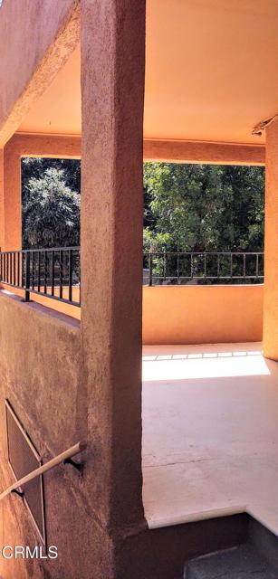 Detail Gallery Image 12 of 22 For 3545 the Paseo, Los Angeles,  CA 90065 - 1 Beds | 1 Baths