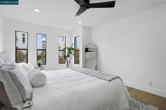 490 Mariners Island Blvd., San Mateo CA: https://media.crmls.org/mediaz/5a5d88c9-af64-44ae-a21c-1bf1eba74904.jpg