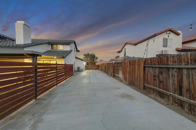 45587 Indian River Rd Road, Indio CA: https://media.crmls.org/mediaz/5a5e47b2-9b82-419b-bda3-15ef9110e26f.jpg
