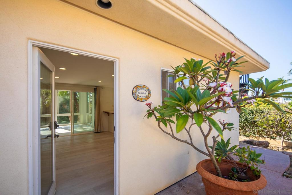 MLS #250041429SD image #22