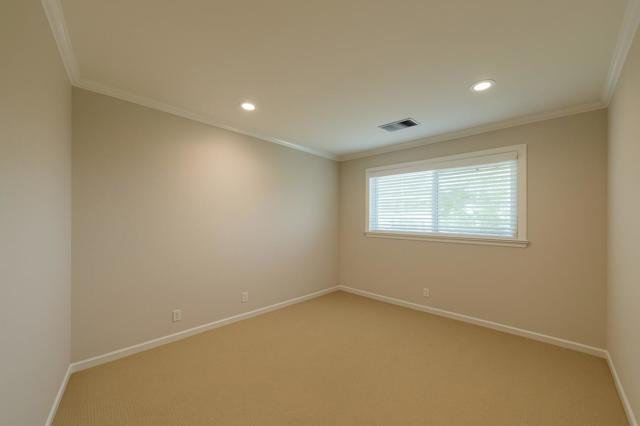 3179 Christopher Way, San Ramon CA: https://media.crmls.org/mediaz/5a5e855c-9f34-4b63-994e-e12aed6f764e.jpg