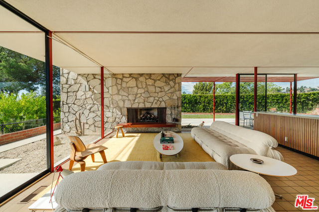 Drew Fenton | 1811 Bel Air Road Los Angeles CA | MLS: 7411913 Drew Fenton | 1811 Bel Air Road Los Angeles CA | MLS: 7411913