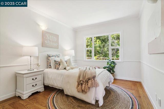 135 Camino Don Miguel, Orinda CA: https://media.crmls.org/mediaz/5a5f75d9-8f20-420b-8cb7-ad8da233efaf.jpg