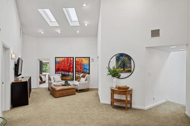 Image 17 of 35 For 3 Oak Forest Court