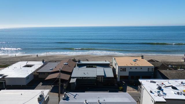 619 Beach Drive, Aptos CA: https://media.crmls.org/mediaz/5a635090-71f5-4140-b01c-f5da21552d9f.jpg