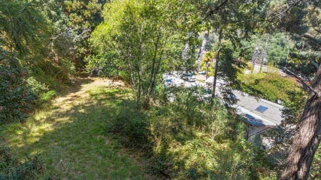 1239 La Madrona Drive, Santa Cruz CA: https://media.crmls.org/mediaz/5a63ee23-498b-473e-8771-830dfd8435f8.jpg