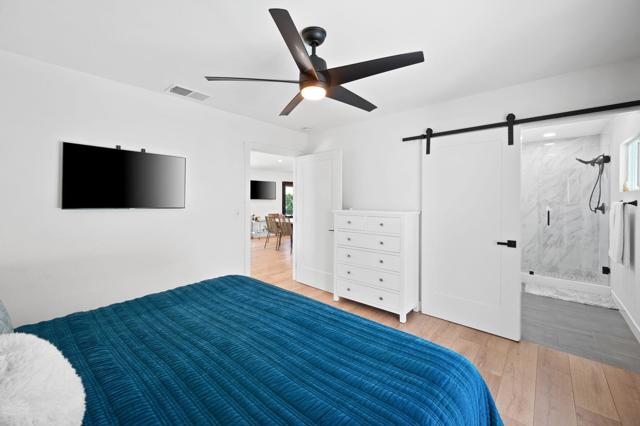 51485 Calle Guatemala, La Quinta CA: https://media.crmls.org/mediaz/5a650eef-66ee-4ecc-9dfa-1358ead1d59d.jpg