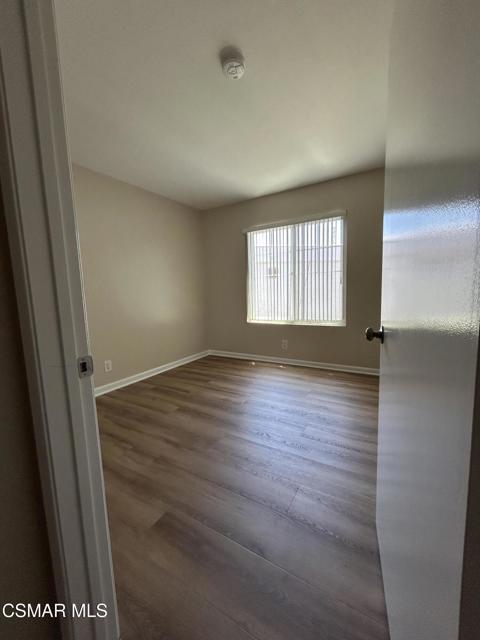 3376 Holly Grove Street, Westlake Village CA: https://media.crmls.org/mediaz/5a6657ca-bd76-4a24-925f-adbc2fe7a292.jpg