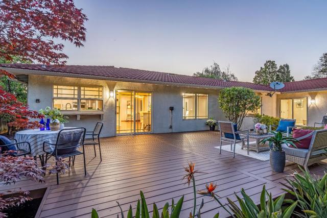 12141 MARILLA Drive, Saratoga CA: https://media.crmls.org/mediaz/5a67b06b-f26b-4250-bb2e-7caf12e983b3.jpg
