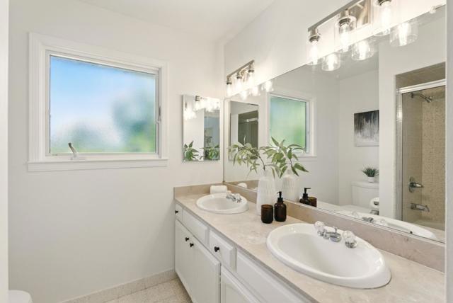 2816 Benson Way, Belmont CA: https://media.crmls.org/mediaz/5a67b2b4-f17a-449c-8ecf-bc2b5e086a47.jpg