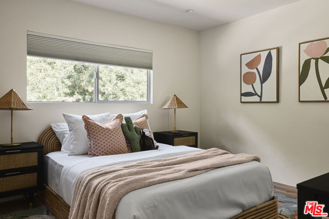 17155 Clemons Drive, Encino CA: https://media.crmls.org/mediaz/5a692cf2-f346-4e97-a5e4-cc8a2b01f664.jpg