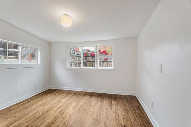 4045 Cory Street, Soquel CA: https://media.crmls.org/mediaz/5a6ac83b-10c4-418b-8811-c66220e4211c.jpg