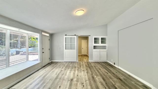 Detail Gallery Image 31 of 74 For 6611 Avenida De Las Pescas, La Jolla,  CA 92037 - 4 Beds | 3 Baths