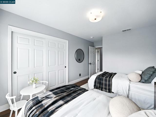 36309 Tunbridge Drive, Newark CA: https://media.crmls.org/mediaz/5a6c9e2e-07b1-451a-9f83-1460131e539d.jpg