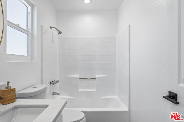 14919 Burin Avenue photo 38