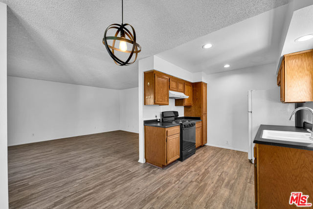1236 21st Street photo 3