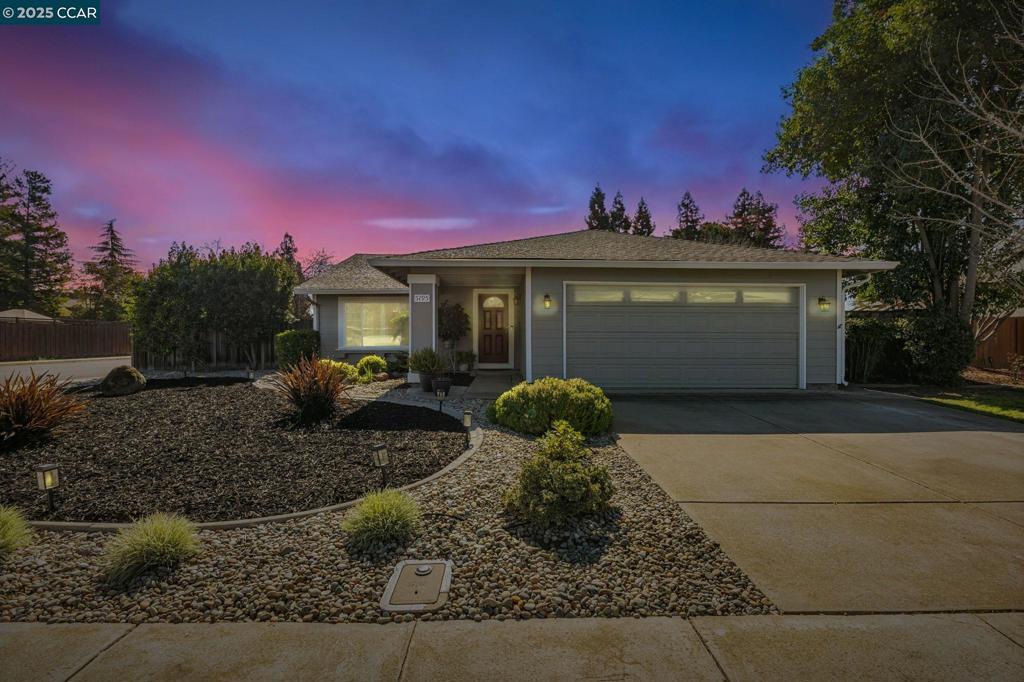 5195 Bianca Way