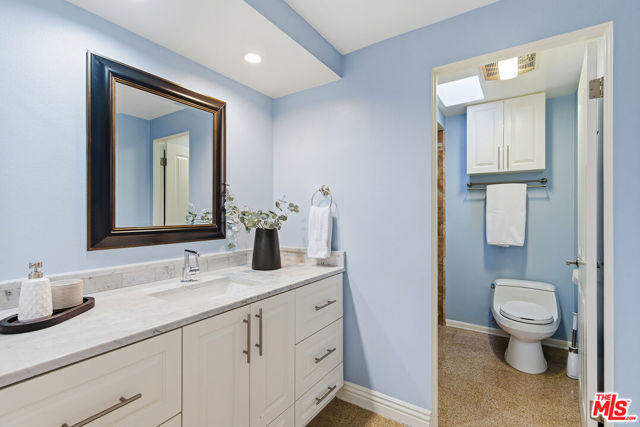 13233 Fiji Way, H photo 35