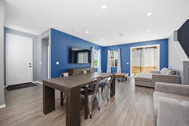 Detail Gallery Image 6 of 20 For 13626 Gray Hawk Way, Valley Center,  CA 92082 - 3 Beds | 2/1 Baths