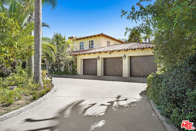 324 Marguerita Avenue photo 4