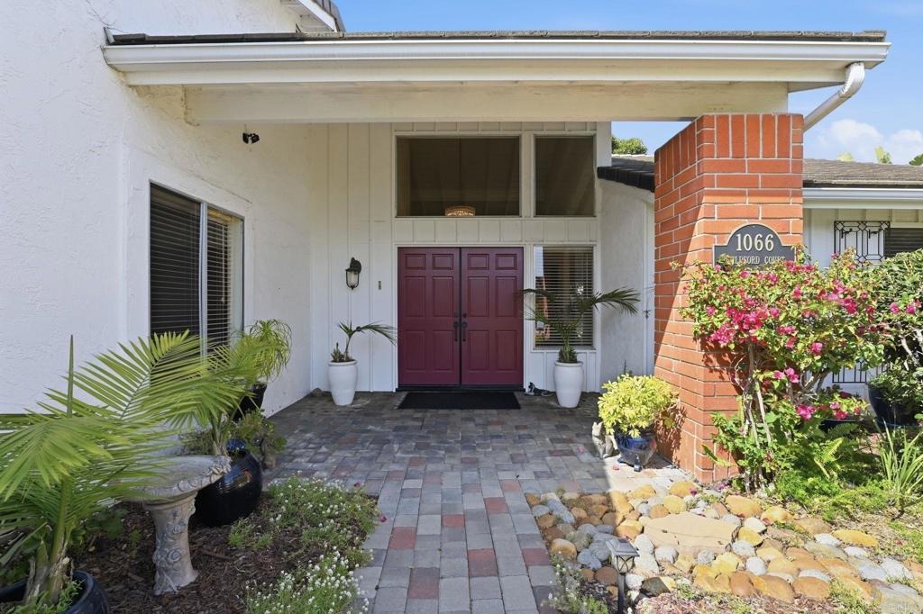 1066 Guildford Court - photo 6