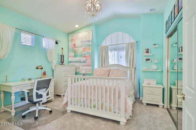 2589 Featherwood Street, Westlake Village CA: https://media.crmls.org/mediaz/5a73002b-1143-4c58-b125-5e181914f99a.jpg