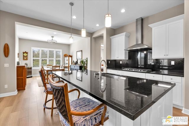 19 Moscato, Rancho Mirage CA: https://media.crmls.org/mediaz/5a739726-ddb6-4da2-b081-a55d08d6d59a.jpg