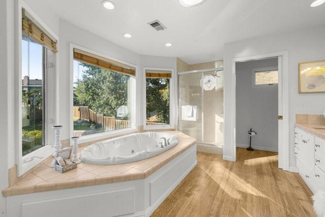 4945 Berkeland Court, San Jose CA: https://media.crmls.org/mediaz/5a739af5-d9d1-4cf3-a730-ea7150e6e993.jpg