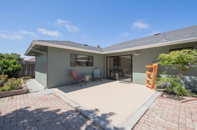 785 Ambrose Drive, Salinas CA: https://media.crmls.org/mediaz/5a73daa4-950b-47a3-8e96-0aec7e3b79e0.jpg