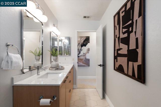 4536 Birch Bark Rd, Concord CA: https://media.crmls.org/mediaz/5a73e897-5a64-40aa-a562-54b2b7da53ac.jpg