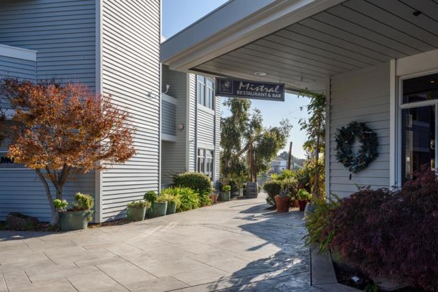 32 Cove Lane, Redwood City CA: https://media.crmls.org/mediaz/5a73f53e-6422-426e-8614-a3dbdaf1e933.jpg