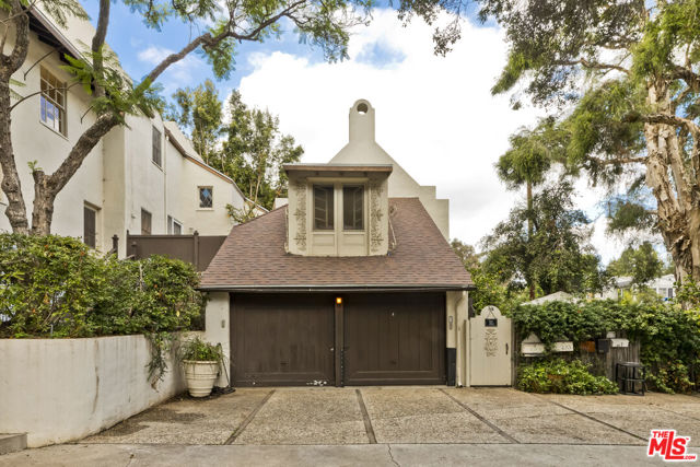 Drew Fenton | 271 Beloit Avenue Los Angeles CA | MLS: 7455926
