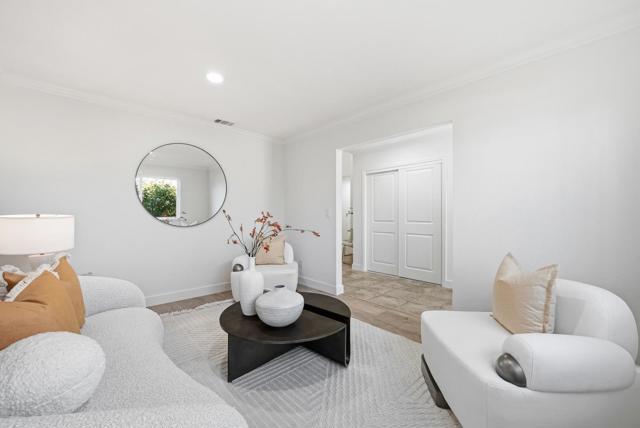 18660 Devon Avenue, Saratoga CA: https://media.crmls.org/mediaz/5a74116b-b052-406c-b9f1-f08f6653ec68.jpg