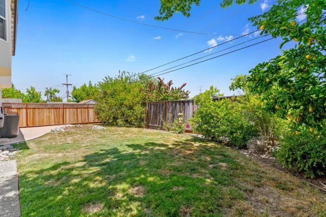 5472 Laura Drive, San Jose CA: https://media.crmls.org/mediaz/5a746d36-1ec5-46ba-8626-2673ff3e2f6a.jpg