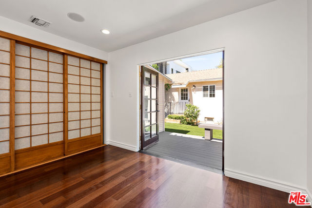 9053 Harland Avenue, West Hollywood, California 90069, 3 Bedrooms Bedrooms, ,2 BathroomsBathrooms,Single Family Residence,For Sale,Harland,24406713