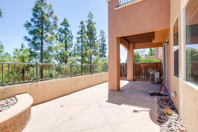 Detail Gallery Image 8 of 47 For 1241 Highbluff Ave, San Marcos,  CA 92078 - 3 Beds | 2/1 Baths