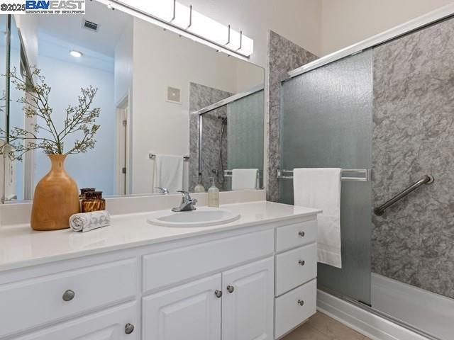 130 Sutter Creek Ln, San Ramon CA: https://media.crmls.org/mediaz/5a77ab6d-646c-46c0-85fe-e7f2580c1e57.jpg