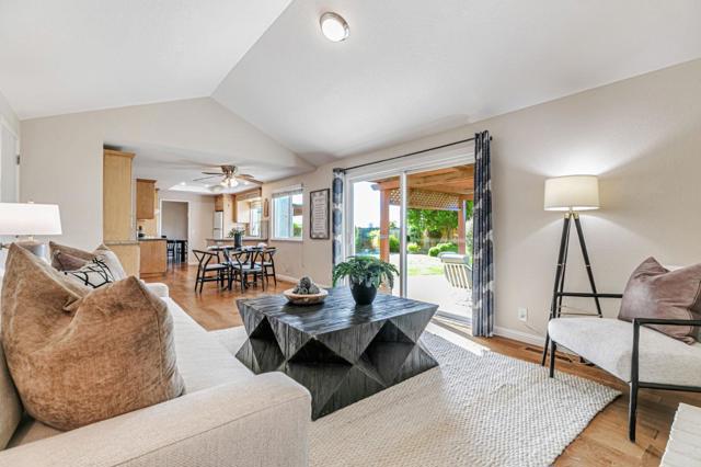 5186 Sunny Creek Drive, San Jose CA: https://media.crmls.org/mediaz/5a789566-3802-40fd-a62e-5e4a956a7b7c.jpg