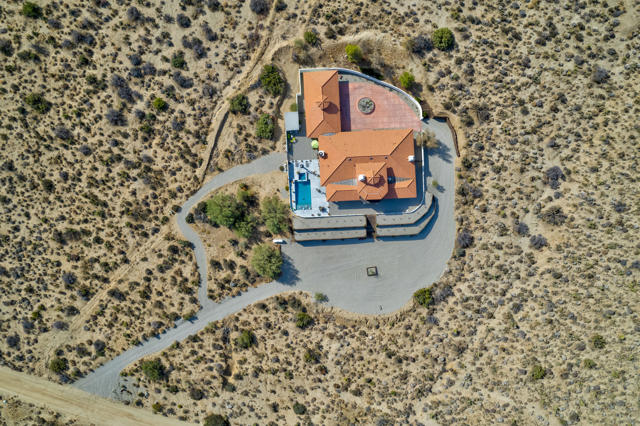 Image 106 of 108 For 56375 Bighorn Drive