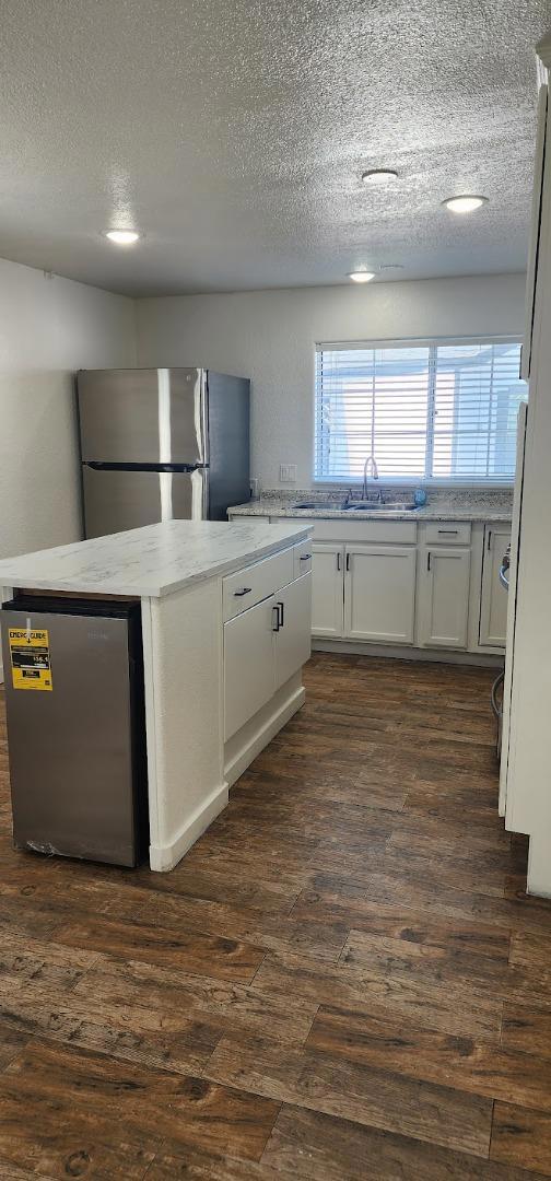 3499 E Bayshore Road, Redwood City CA: https://media.crmls.org/mediaz/5a7ab903-6504-4670-a45c-8bf2a4e3c0a3.jpg