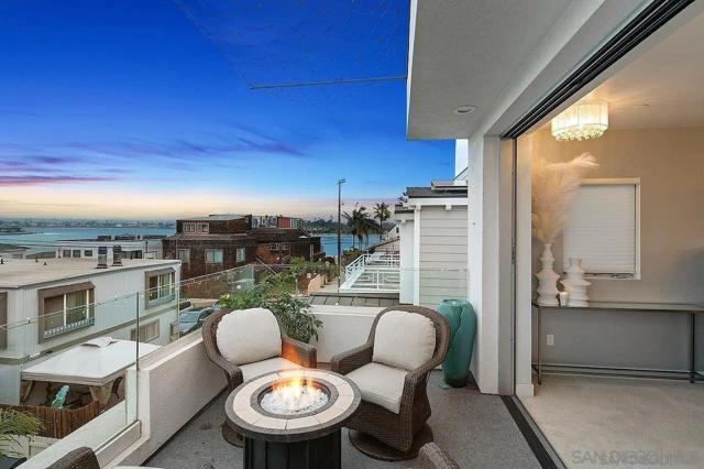 Details for 835 Jamaica Ct, San Diego, CA 92109