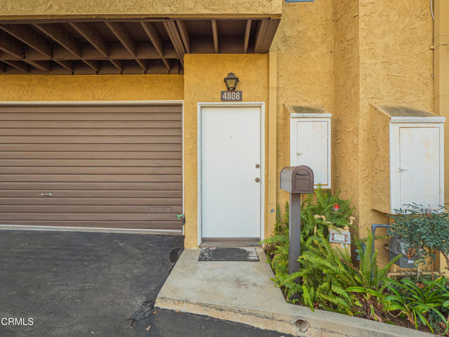 Detail Gallery Image 5 of 48 For 4808 via Colina, Los Angeles,  CA 90042 - 3 Beds | 2/1 Baths