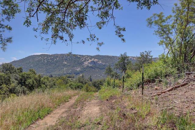 0 Camino Estribo, Temecula CA: https://media.crmls.org/mediaz/5a7c37e6-c123-47b1-a84f-bf7ae7ca966e.jpg