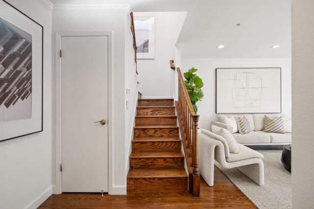 241 Bonita Lane, Foster City CA: https://media.crmls.org/mediaz/5a7c7ee4-2459-4136-9e7e-39beb9e49346.jpg