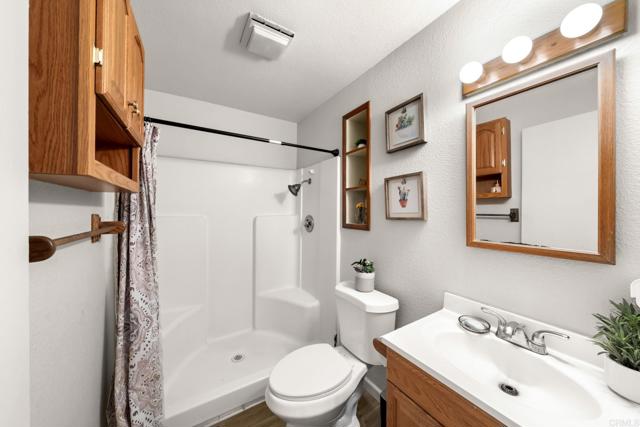 Image 14 of 73 For 13610 Willow Rd.