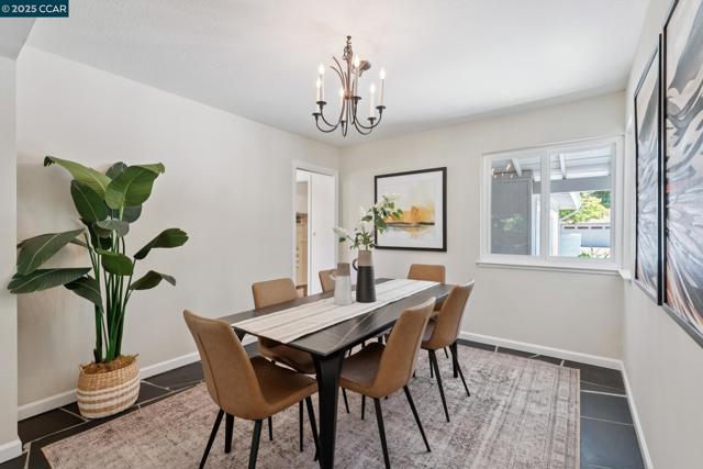 149 Rock Oak Court, Walnut Creek CA: https://media.crmls.org/mediaz/5a7e7860-24df-47d5-8fcf-8ec482c23dc6.jpg