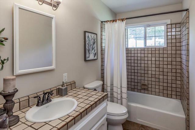 1445 Day Valley Road, Aptos CA: https://media.crmls.org/mediaz/5a7f6443-a4a8-4e73-8967-e8eedb7217ca.jpg