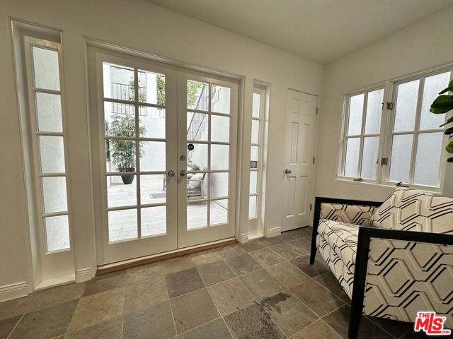 Image 62 of 73 For 723 10th Street