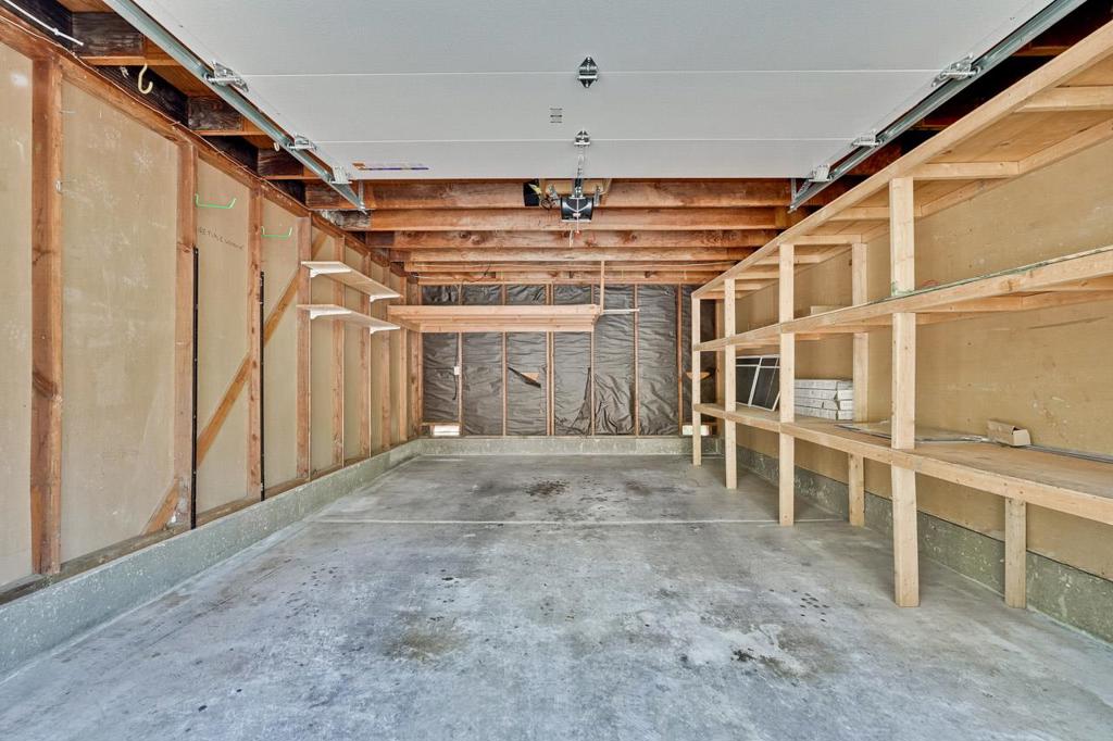 https://media.crmls.org/mediaz/5a80160c-bee2-4aca-8a28-caeca3bed770.jpg?preset=X-Large