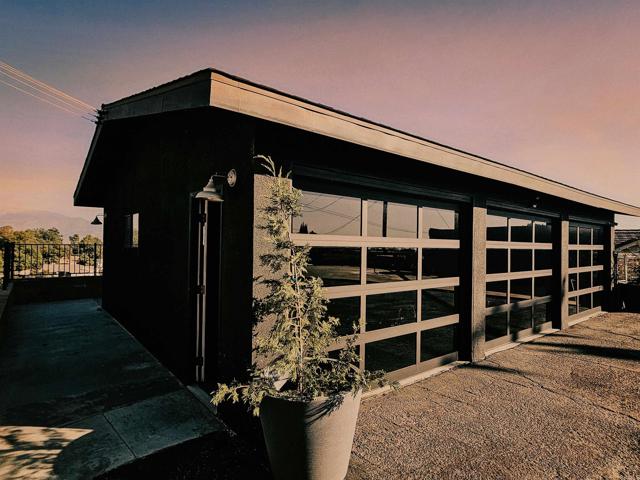 Image 32 of 40 For 9678 Avenida San Timoteo Road